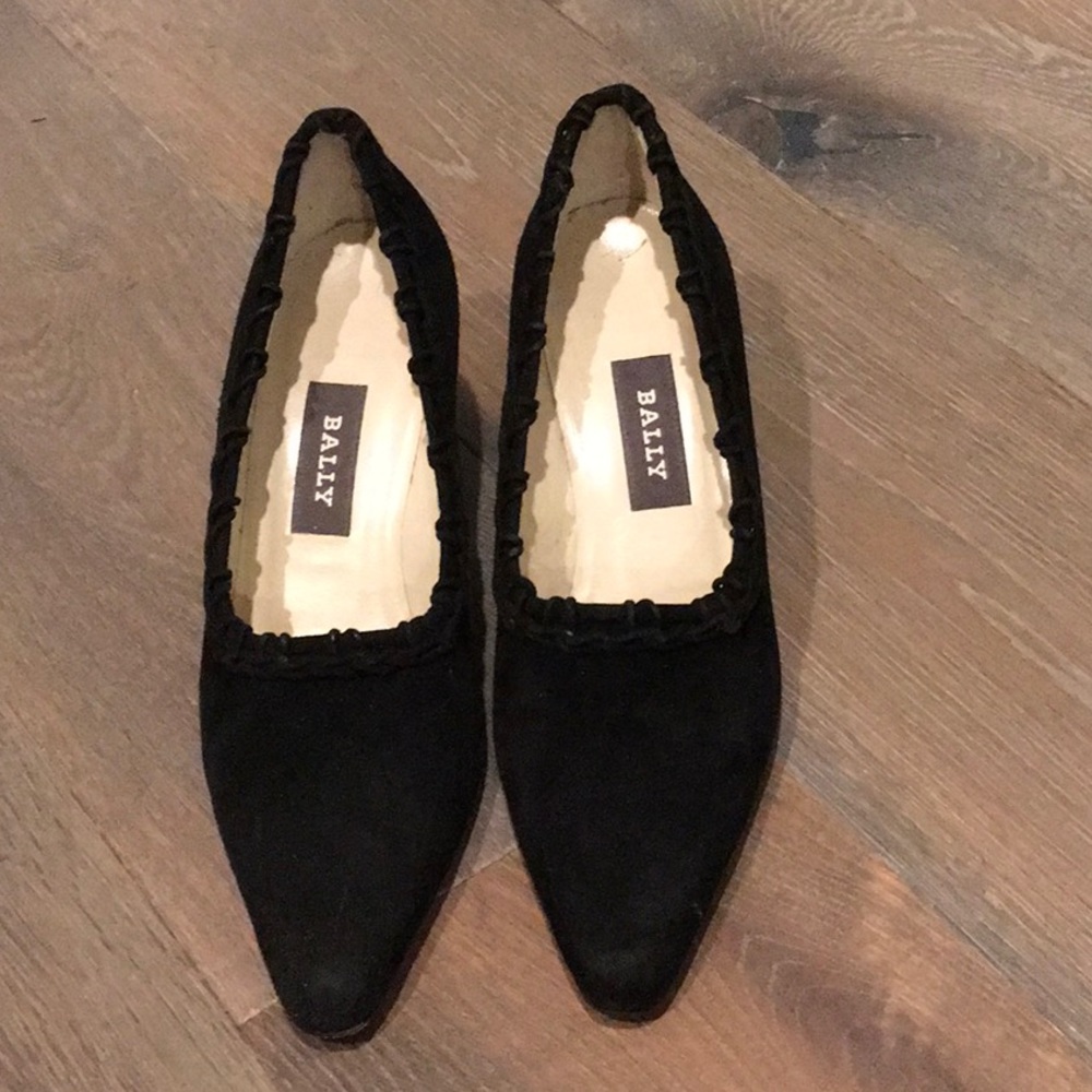 Vintage Bally Black Suede Pumps EUC